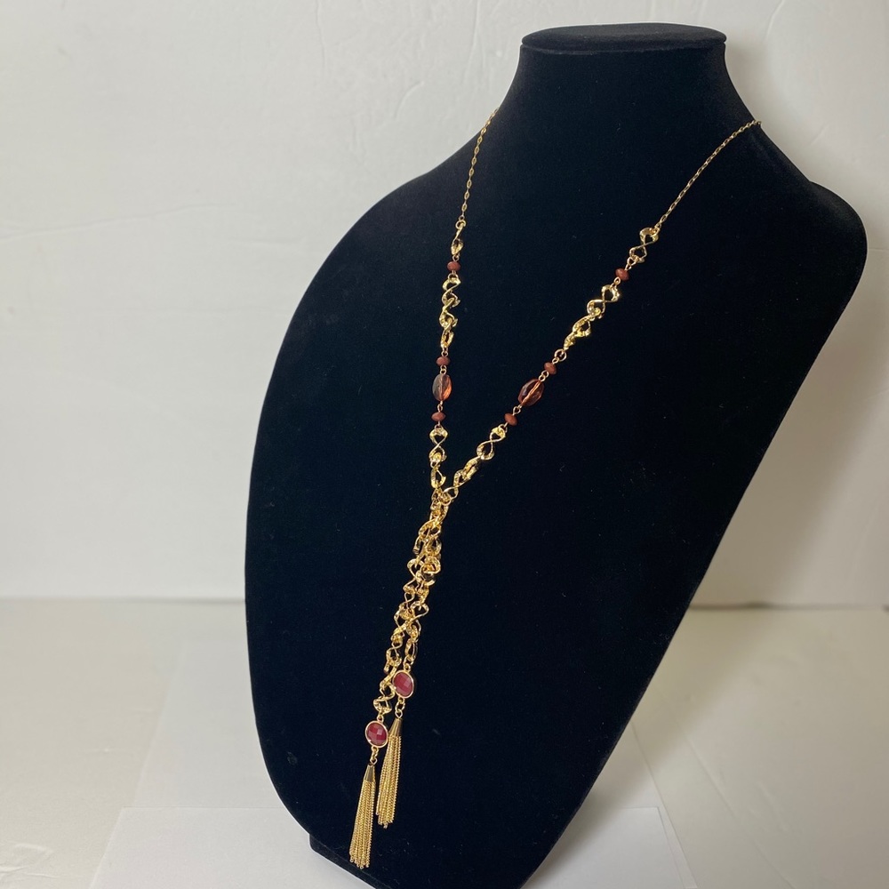 golden twists with Burgundy beads necklace - Picture 6 of 8